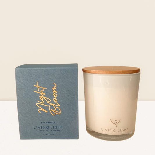 Night bloom soy candle